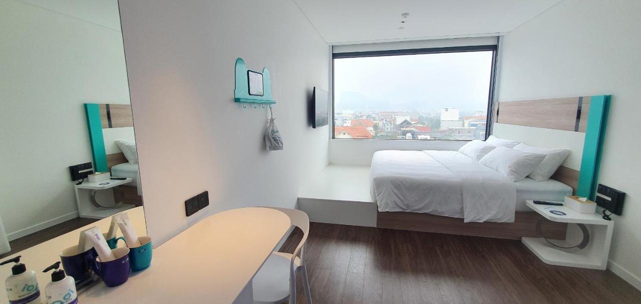 Sojo Hotel Hòa Bình Esterno foto